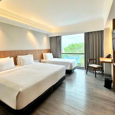 The Malioboro Hotel & Conference Center Yogyakarta Esterno foto