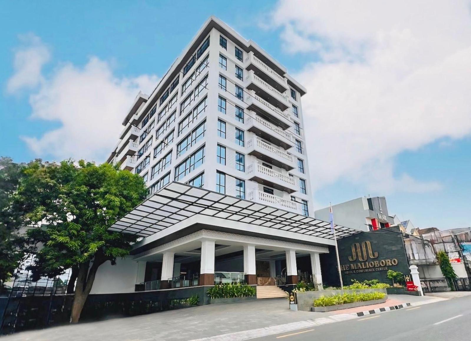 The Malioboro Hotel & Conference Center Yogyakarta Esterno foto
